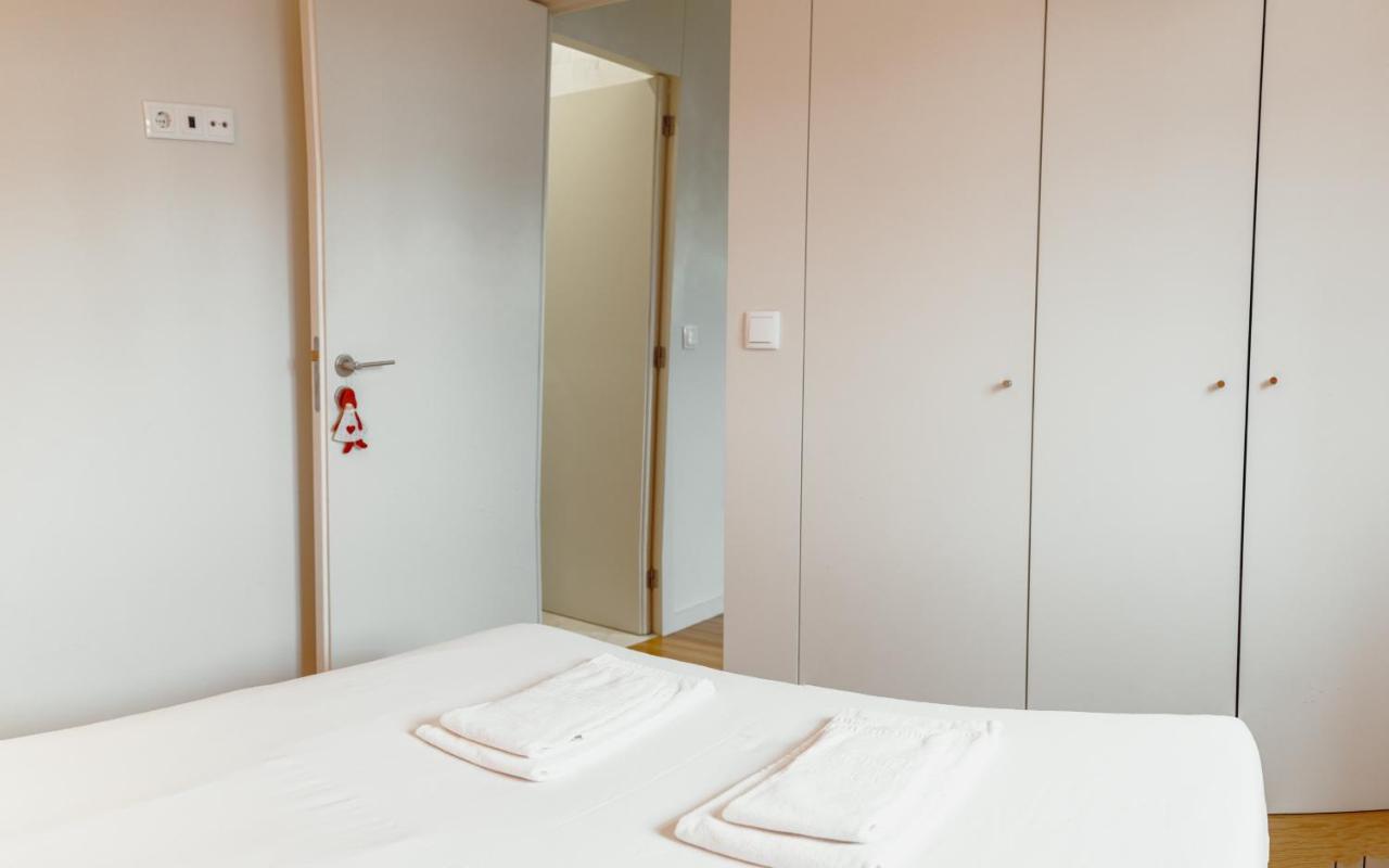 Oporto Pool Apartment By Vacationy ภายนอก รูปภาพ
